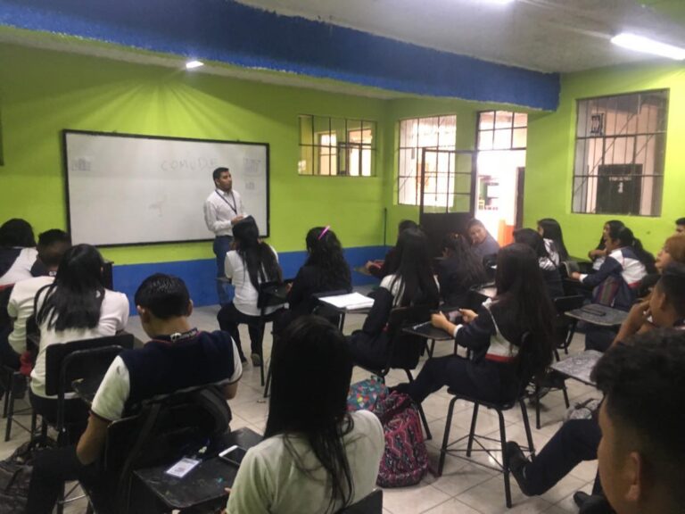 Capacitación de Promotores Sociales del COREDUR Noroccidente