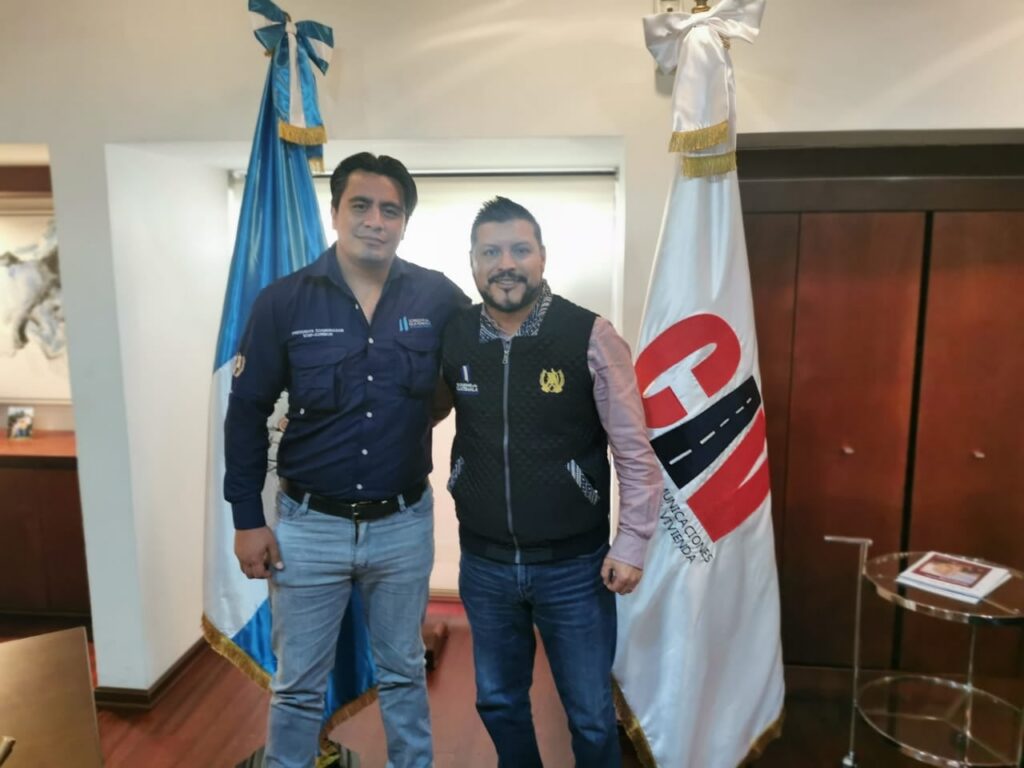 Reunión de trabajo con Ministro de Comunicaciones, Infraestructura y Vivienda en Ciudad de Guatemala.