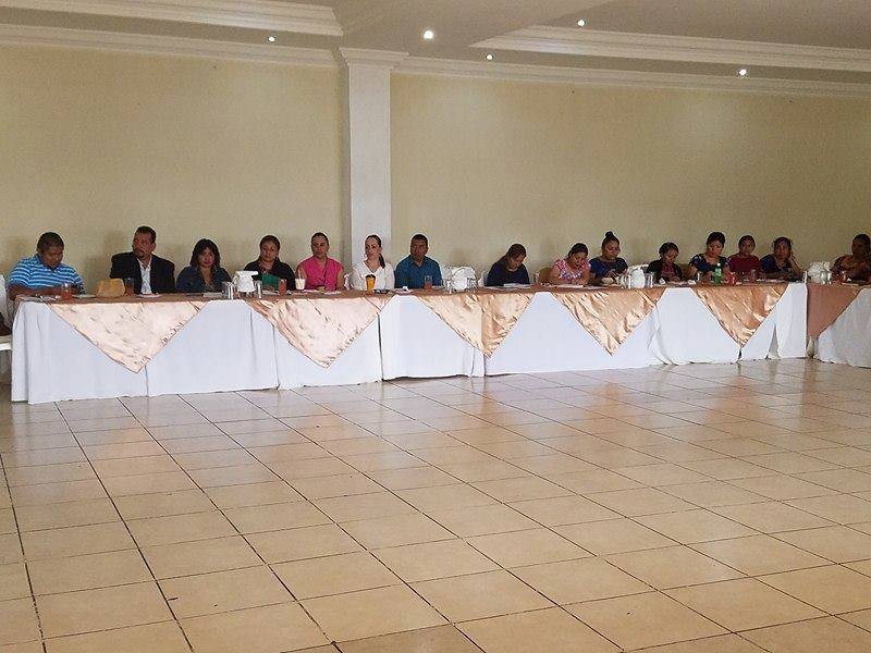 TALLER PARA PROMOVER LA PARTICIPACION DE LA MUJER